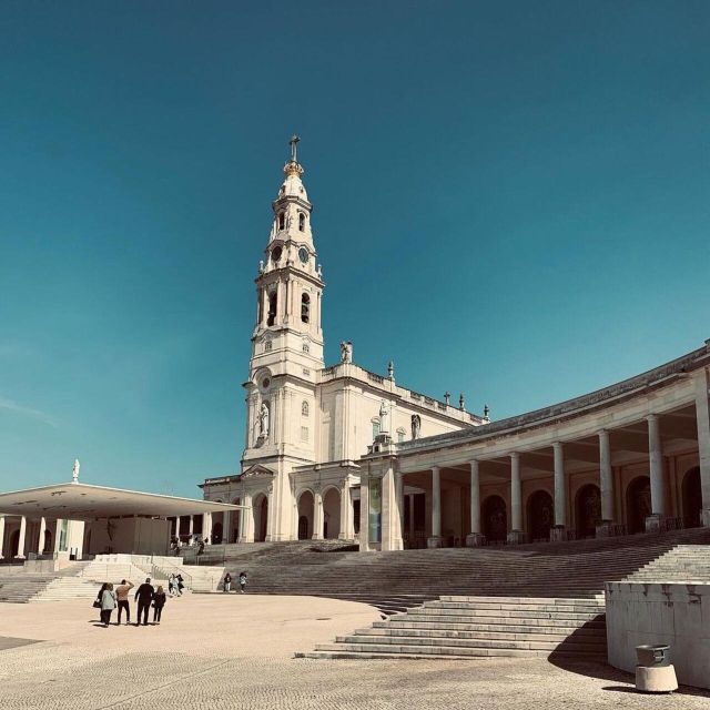 Fatima Heritage & Beliefs Tour: A Pilgrim's Journey - Peaceful Sacred Surroundings