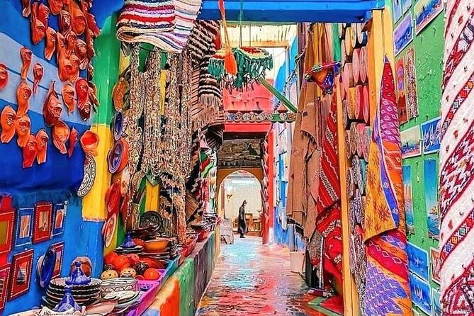 Fez Day Trip From Casablanca - Operating Hours and Duration