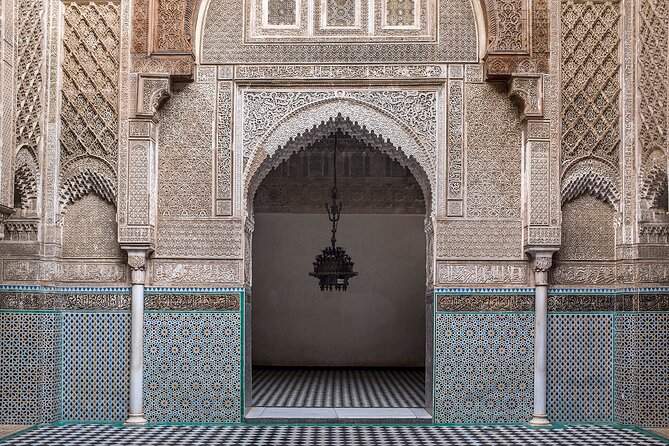 Fez Half Day Facinating Guided Tour - Tour Experience