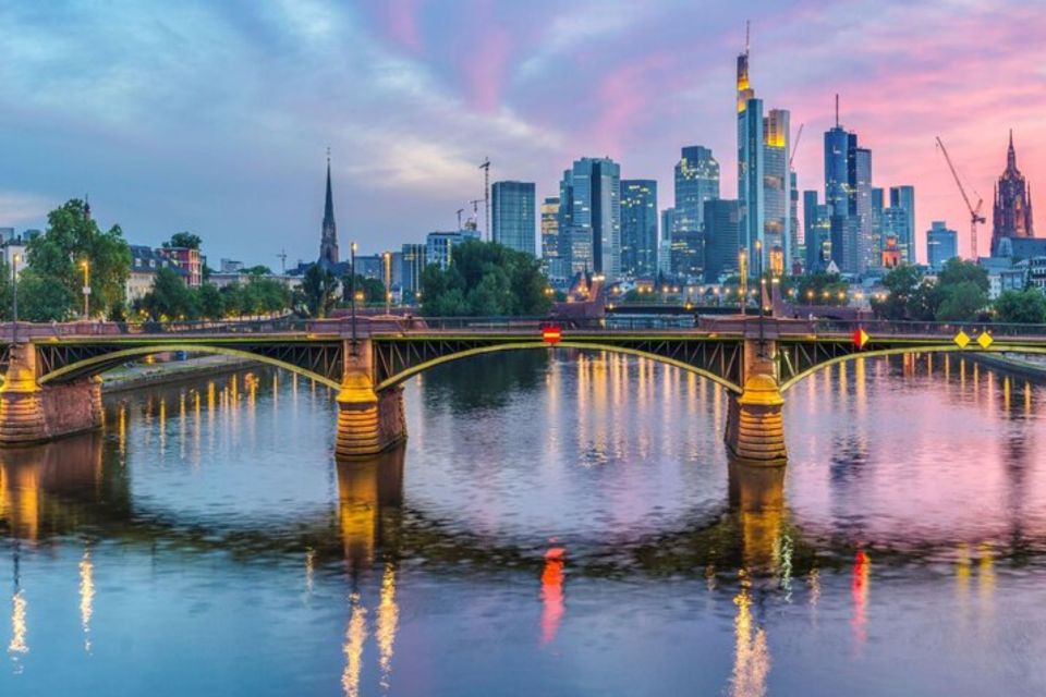 Frankfurt: Private Custom Tour With a Local Guide - Benefits of Local Guidance