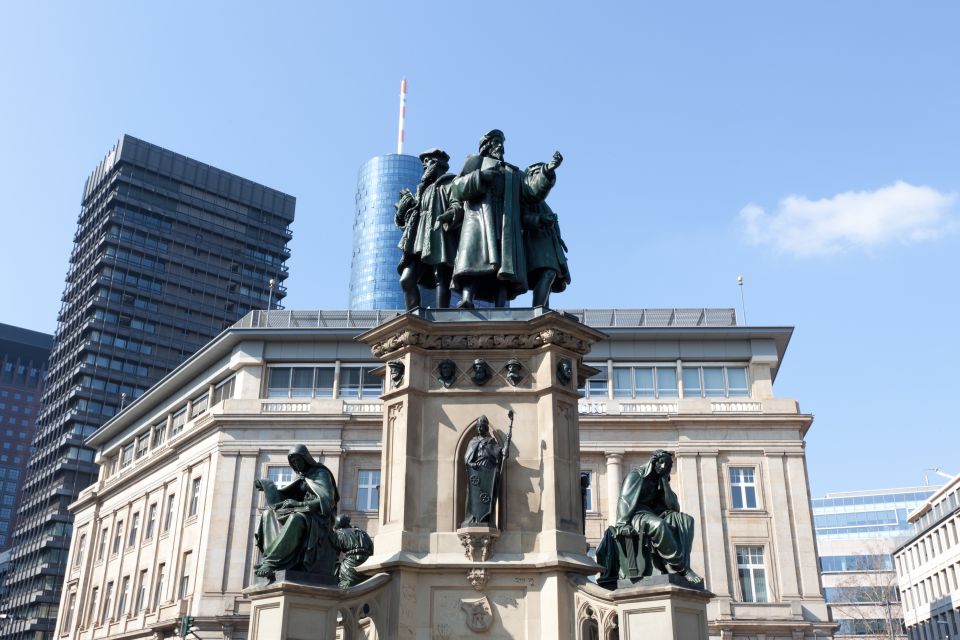 Frankfurt: Private Walking Tour With Relaxing Cruise - Frankfurt Cathedral and Coronation Route