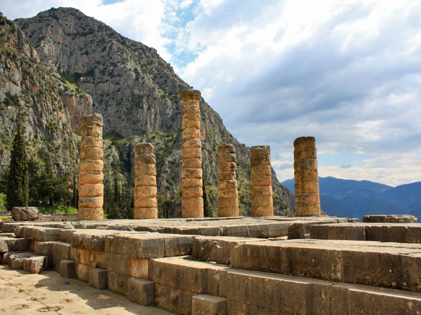 From Athens: Private Delphi and Thermopylae Guided Day Trip - Important Information