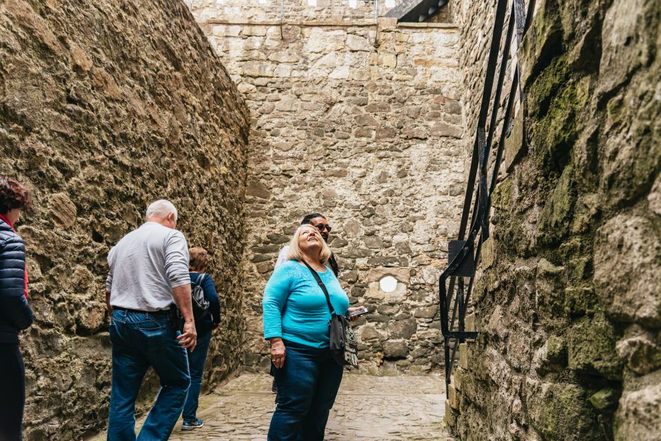 From Edinburgh: Outlander Experience 2-Day Tour - Inclusions