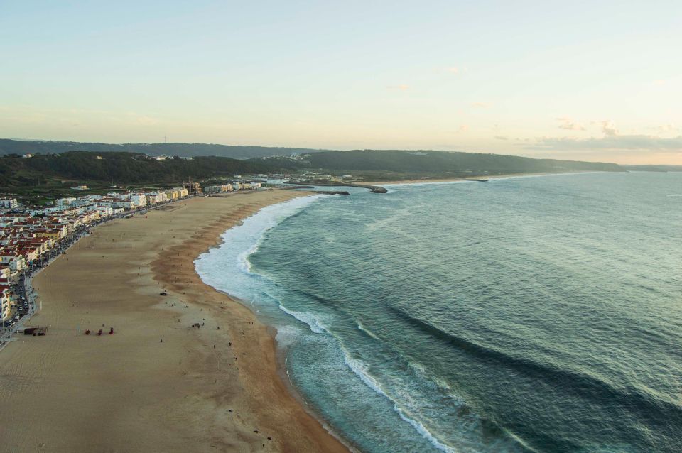 From Fátima to Batalha, Nazaré and Óbidos Private Tour - Discovering Nazarés North Beach