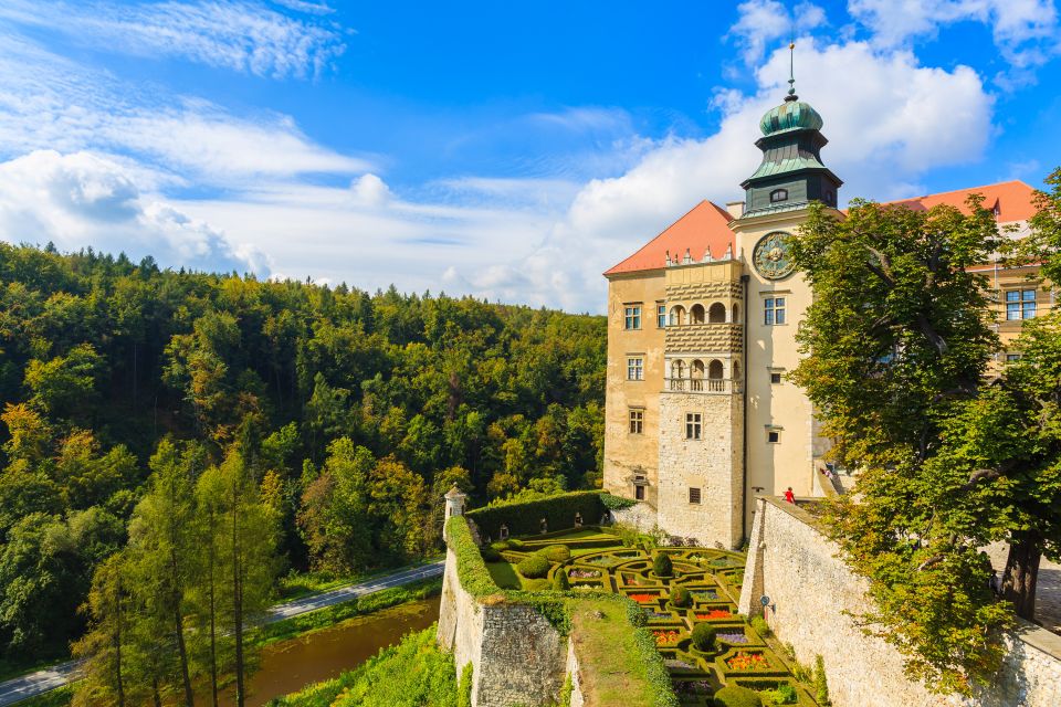 From Krakow: Trail of the Eagles' Nests Day Tour - Castles and Ruins