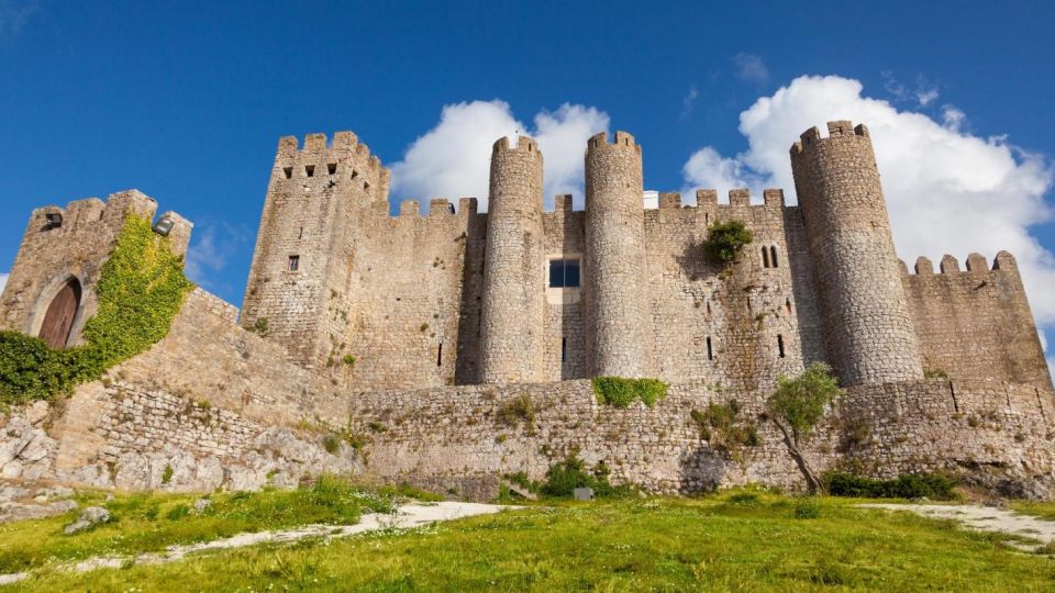 From Lisbon: Fatima, Nazaré, Óbidos Full-Day Trip - UNESCO Batalha Monastery