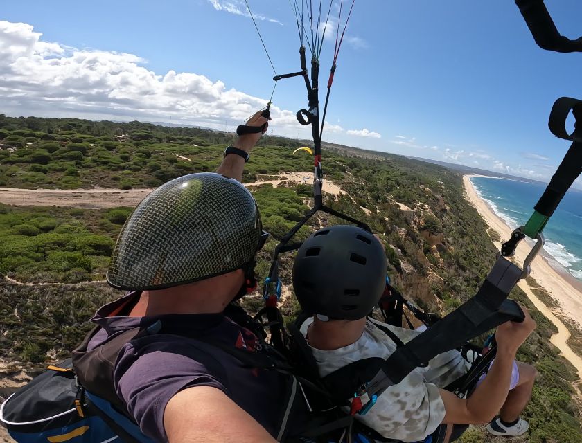 From Lisbon: Paragliding Adventure Tour - Whats Included in the Tour