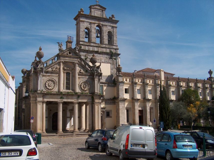 From Lisbon: Private 9-Hour Tour of Évora and Estremoz - Chapel of Bones and Cathedral