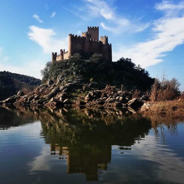 From Lisbon: Templar Castles & Riverside Village Day Tour - Visiting the Convent of Christ