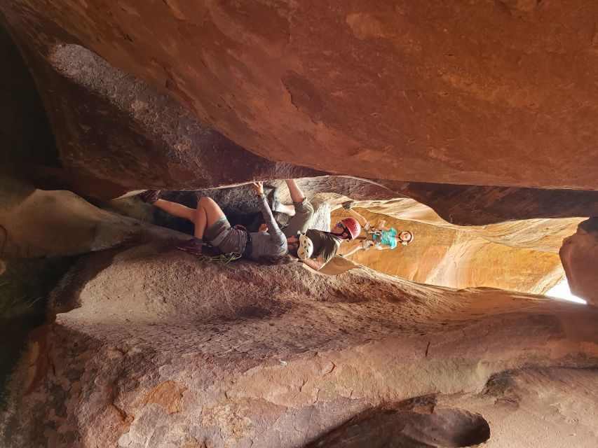 From Moab: Half-Day Canyoneering Adventure in Entrajo Canyon - Private Guided Tour With Experienced Guide