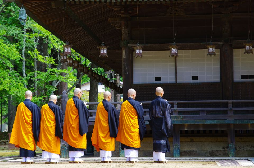 From Osaka: Mt. Koya Private Walking and Train Tour - Shojin Ryori Cuisine