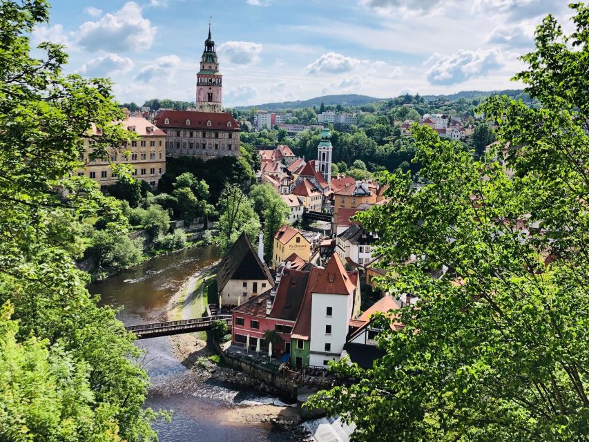 From Prague: Full-Day Cesky Krumlov Tour by Coach - Important Information