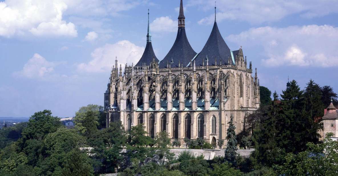 From Prague: Half-Day Coach Tour to Kutná Hora - Transportation Details