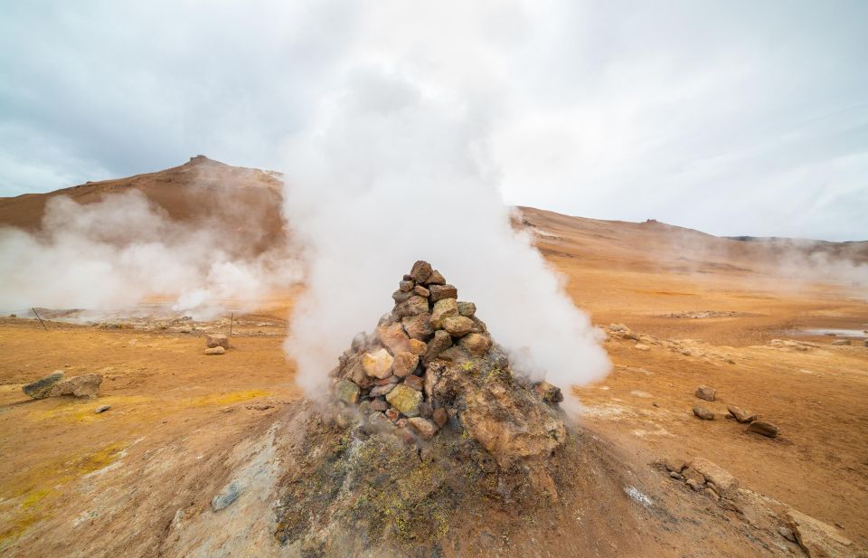 From Reykjavik: 6-Day Icelandic Ring Road Tour - Traverse the Studlagil Canyon