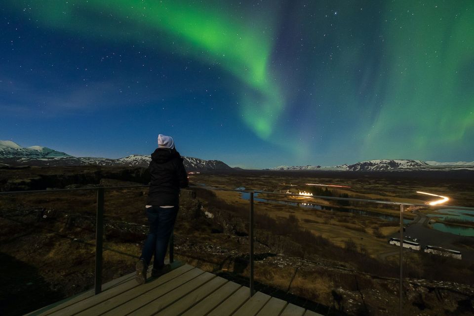 From Reykjavik: Golden Circle and Northern Lights Tour - Admiring Gullfoss Waterfall