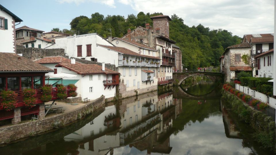 From San Sebastian: French-Basque Countryside Private Tour - Espelette