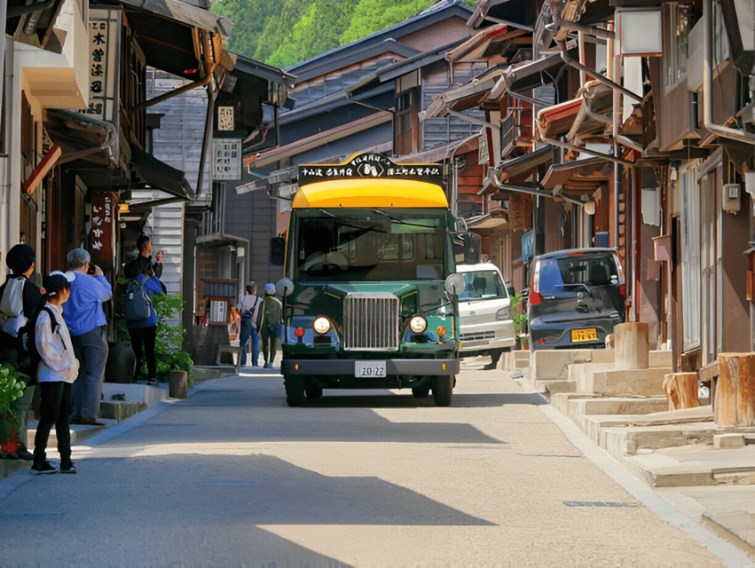 From Tokyo/Nagano: Matsumoto, Kamikochi Alpine Private Tour - Matsumoto Castle