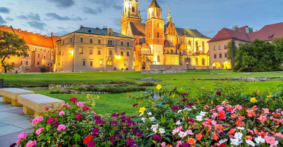 From Warsaw: Krakow Sightseeing Tour by Express Train - Express Train Ride