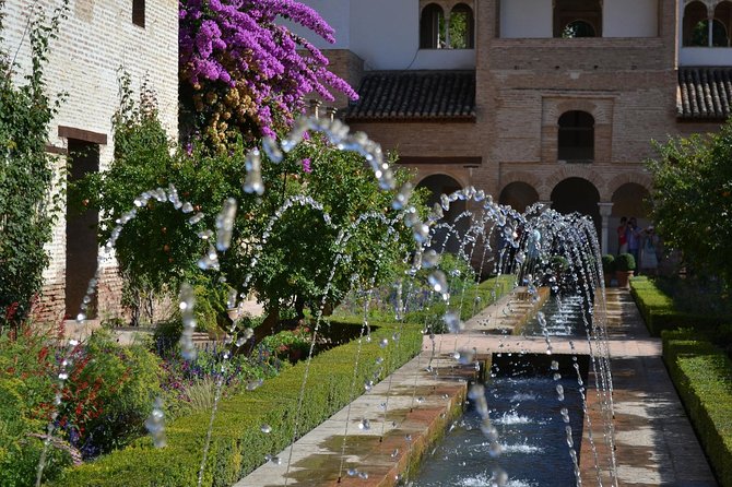 Full Alhambra Tour With Preferential Access (English Language) - Additional Information