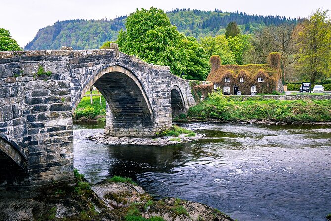 Full-day Best of Snowdonia Day Tour - Enjoy a Picnic Lunch in the Countryside