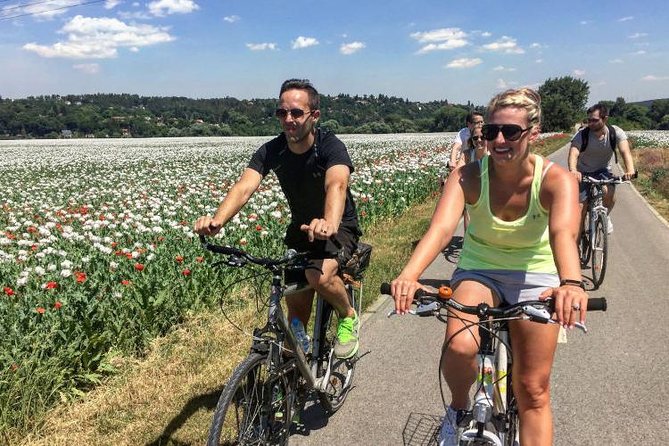 Full-Day Countryside Bike Tour to Karlstejn Castle - Bicycle Rental and Equipment