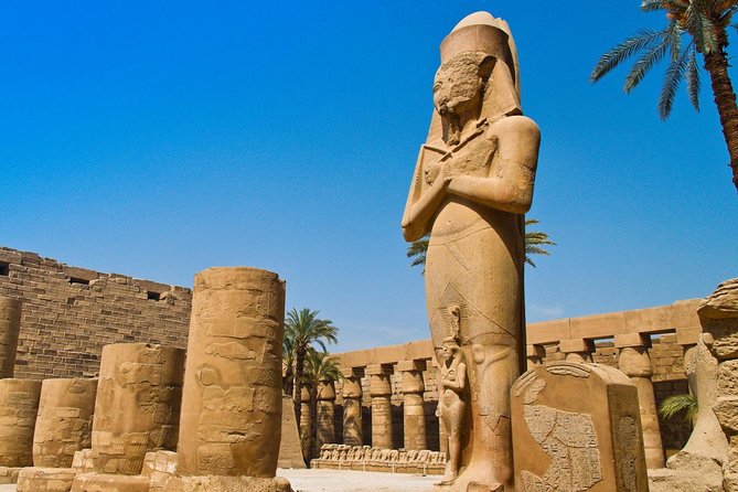 Full-Day Small-Group Luxor Tour From Hurghada With Lunch & Entrance Fees - Group Size