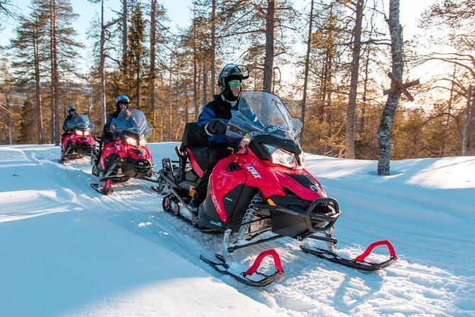 Full Day Snowmobile Safari Into the Lappish Wilderness in Rovaniemi - Gear and Attire