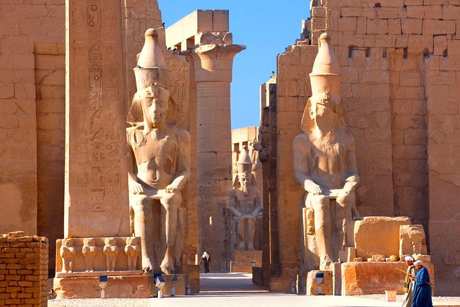 Full Day Tour to East and West Banks of Luxor - Valley of the Kings