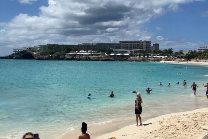 FUN DAY St.Maarten Island Sightseeing Tour With Beach - Complimentary Beverages and Amenities