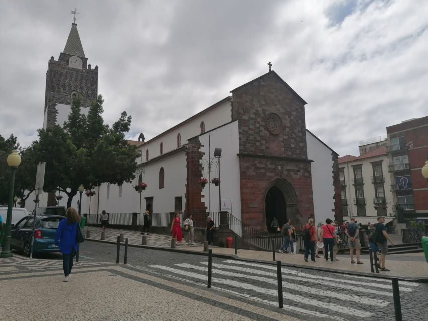 Funchal: Private Guided Tour of Historic Center by Tuk Tuk - Important Information