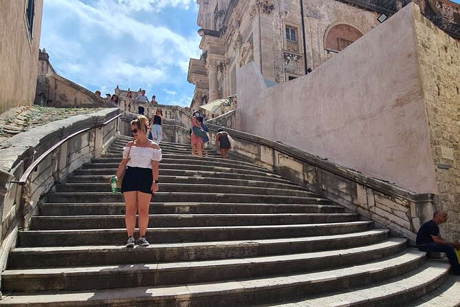 Game Of Thrones Dubrovnik Tour + Iron Throne Photo (Small Group) - Tour Details and Meeting Point