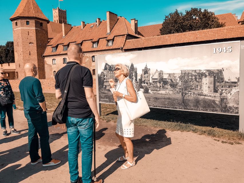 Gdansk: Malbork Castle Regular Tour - Tour Experience