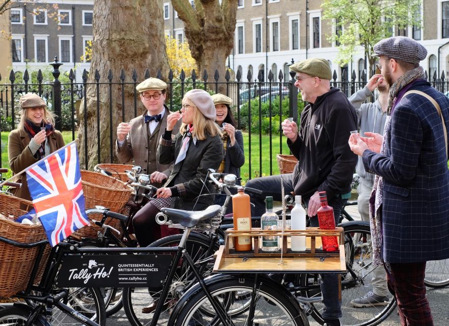 Gin Safari: Boosy London History on Two Wheels - Discovering Street Art