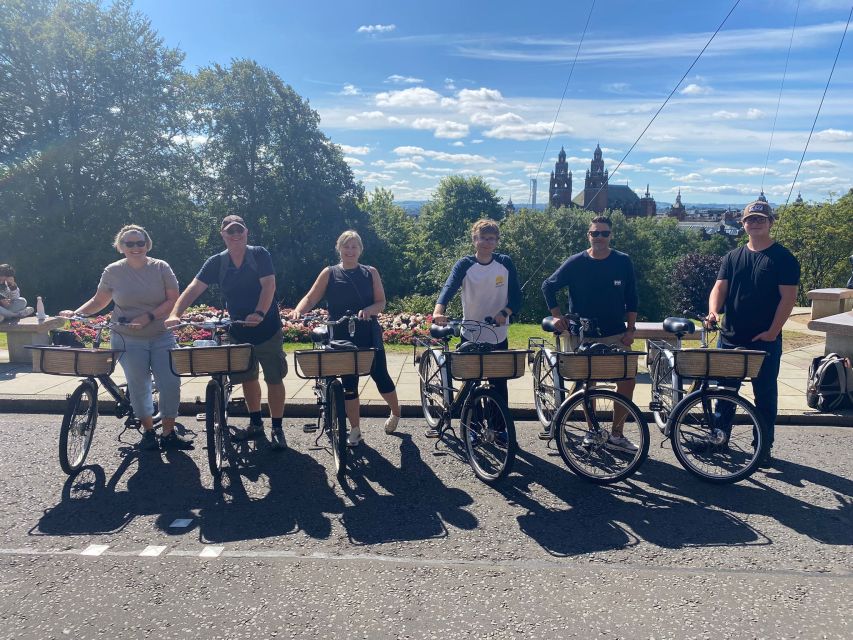 Glasgow: City Highlights Guided Bike Tour With Snacks - Cycling Along Kelvin River