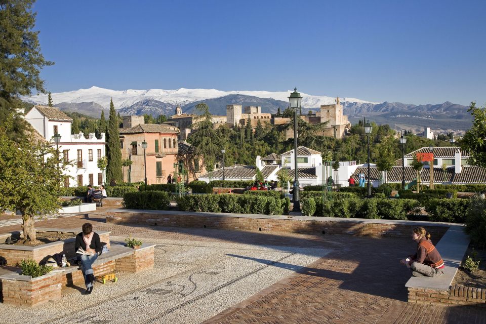 Granada Private Tour: 2.5 Hours - Old Town & Albaicin - Inclusions and Exclusions