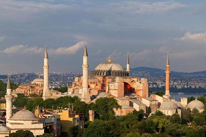 Guided Private Sightseeing Tour of Istanbul - Unveiling the Topkapi Palace Grandeur