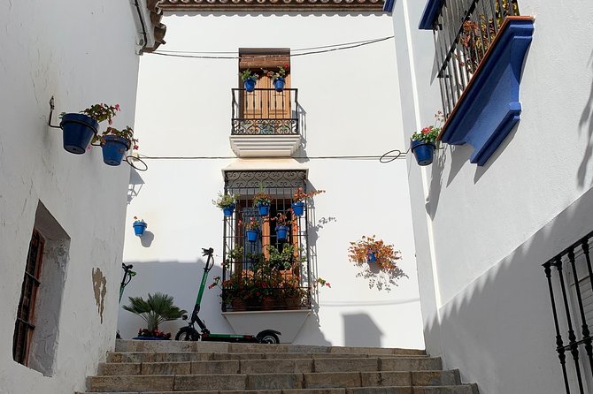 Guided Tour of the Old Town Estepona - Safety and Accessibility