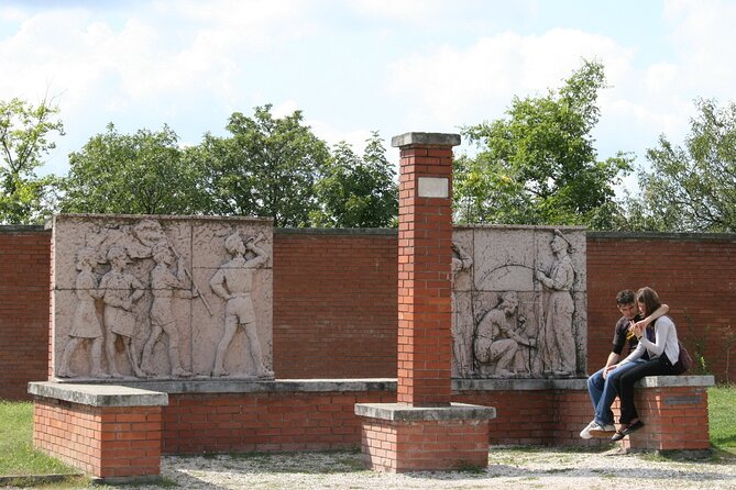 Guided Tour With Admission in Memento Park - Highlights of the Tour