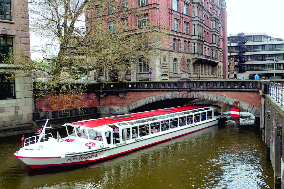 Hamburg: Sightseeing Cruise Through the Citys Waterways - Exploring the Speicherstadt Warehouse District