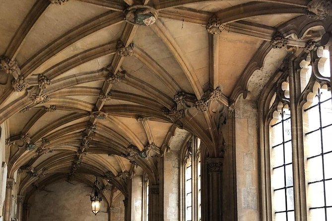 Harry Potter PUBLIC Tour + Self Guided Christ Church Daily 12.45 - Discovering Oxford Sites