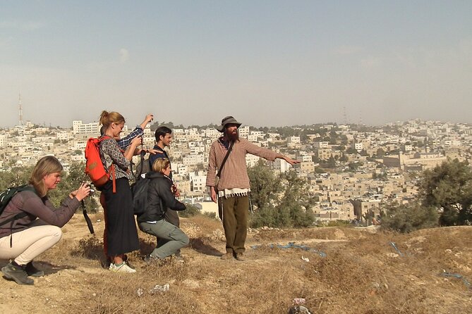 Hebron Dual Narrative Tour From Jerusalem - Experience at Tel Rumeida