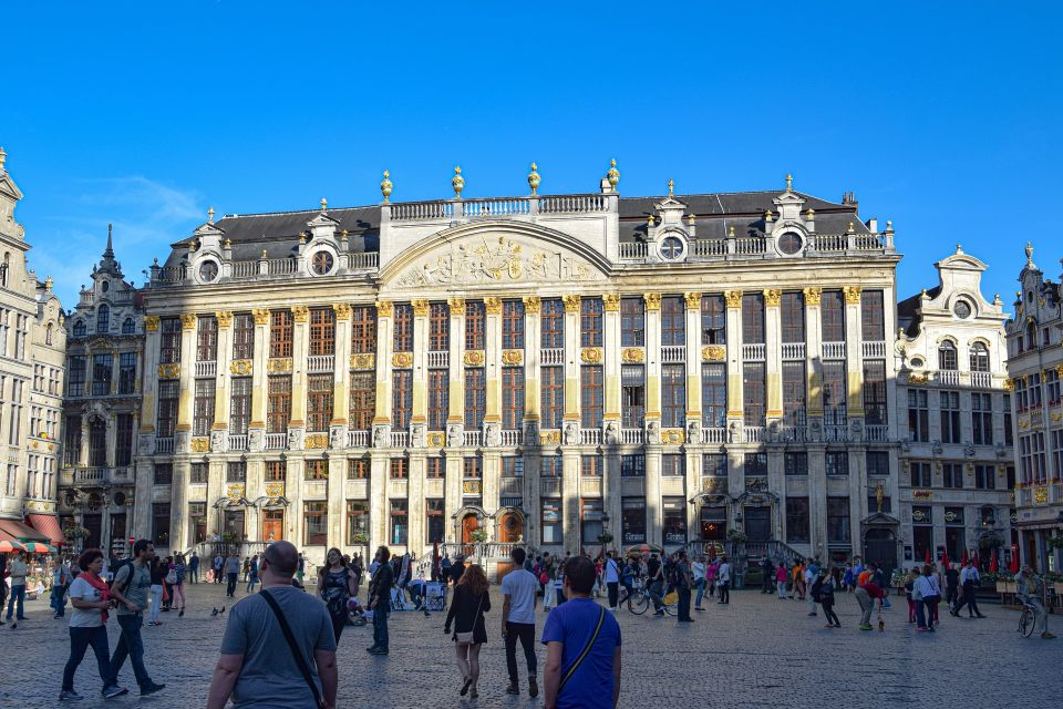 Heritage and Food of Brussels Walking Tour - Tour Experience