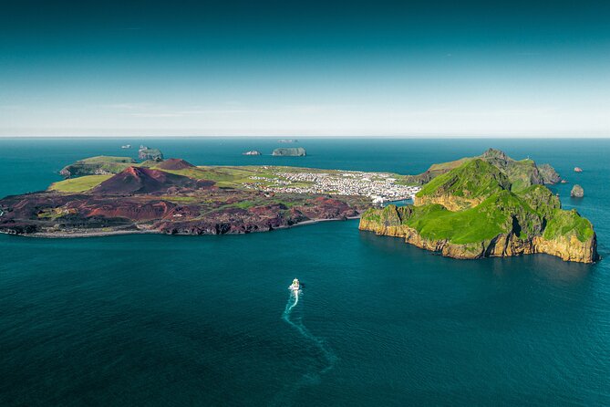 Highlights of Vestmannaeyjar - Guided by Ebbi - Eldfell Volcano Views