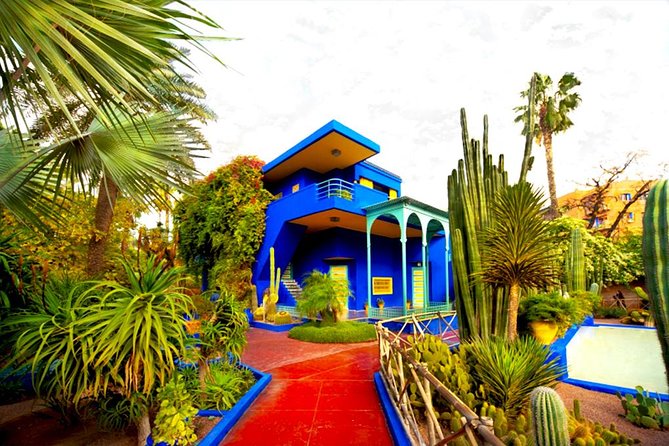 Horse and Carriage Ride With Majorelle Garden - Exploring Marrakechs Historic Center