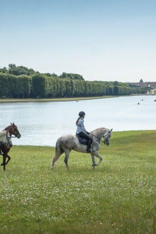 Horse Ride Versailles Intimacy & VIP - Participant Requirements