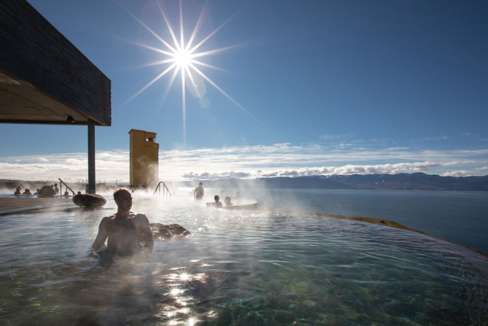 Husavik: GeoSea Geothermal Baths Entrance Ticket - Enjoy Drinks at the Swim-Up Bar