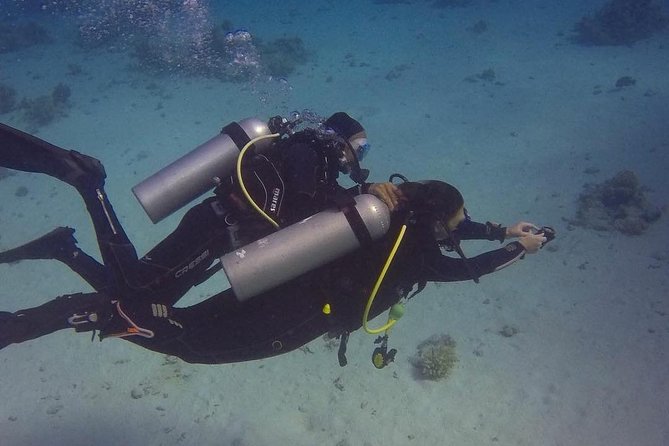 Intro Scuba Diving Experience in Hurghada - Health and Safety Considerations