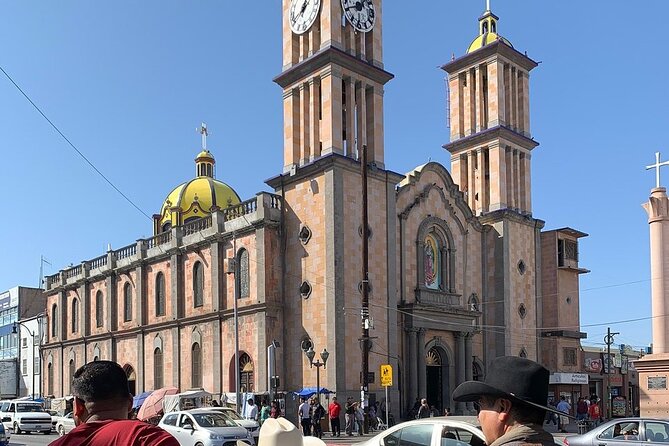 Intro to Mexico Walking Tour: Tijuana Day Trip From San Diego - Crossing the Border Safely