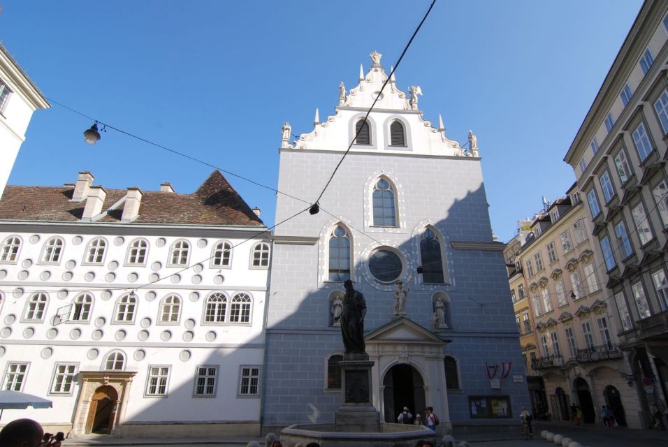 Introducing Vienna Part 2: Courtyards & Mysterious Places - Deutsche Haus - Architectural Gem