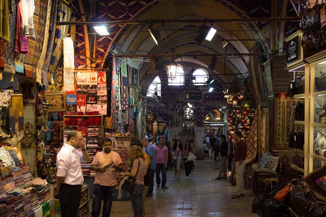 Istanbul 7 Hours Mini Group Tour With Tram. Save Time in Traffic - Navigating the Vibrant Grand Bazaar